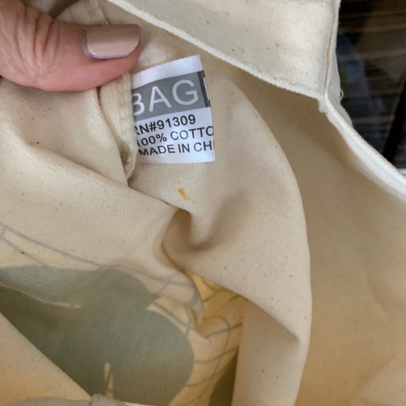 Reusable Domino Magazine Shopping Tote - 14" X 15" - Picture 6 of 6